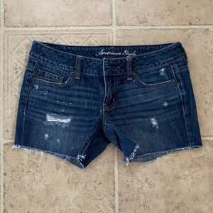 🌈 2/$15 American Eagle Outfitters Distressed Dark Blue Jean Shorts